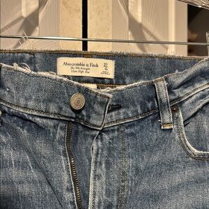 Abercrombie & Fitch Blue Denim Jeans curve love 90s straight